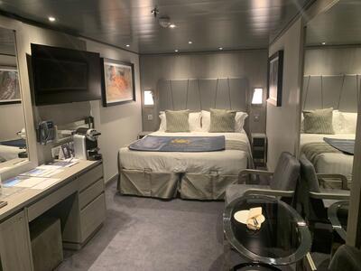 Inside cabin MSC YC